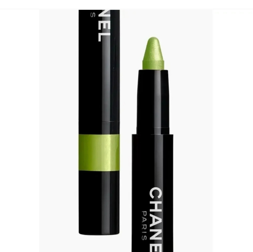 Chanel Stylo Ombre et Contour eyeshadow liner 48 Dream Leaf in box